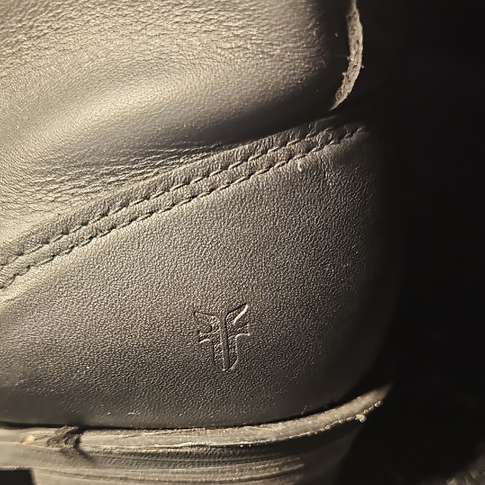Frye Women's Engineer 8R Leather Ankle Boots - Picture 11 of 15